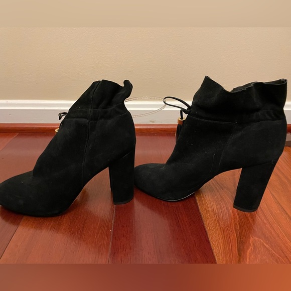 Suede booties - Picture 2 of 3